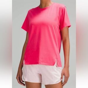 Lululemon Hot Pink Relaxed Fit Running T-Shirt Reflective Size 6